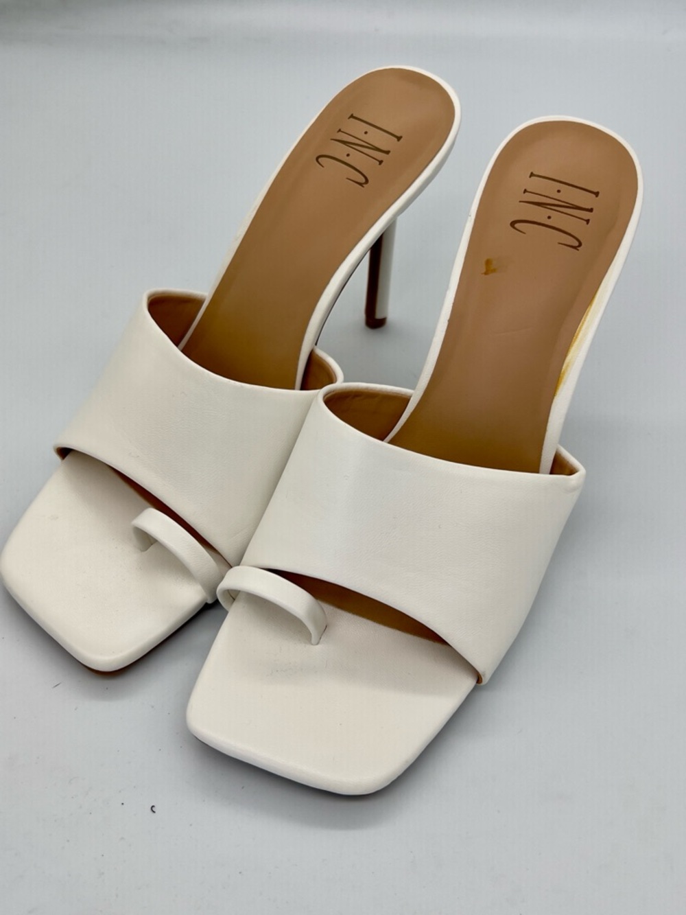 INC International Concepts White Open-Toe Slide Mules with Toe Loop